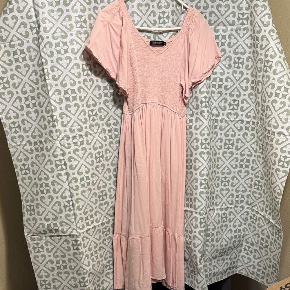 Women's Pink Smocked Midi Dress